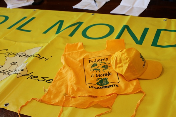 Puliamo il Mondo - www.luccacitta.net