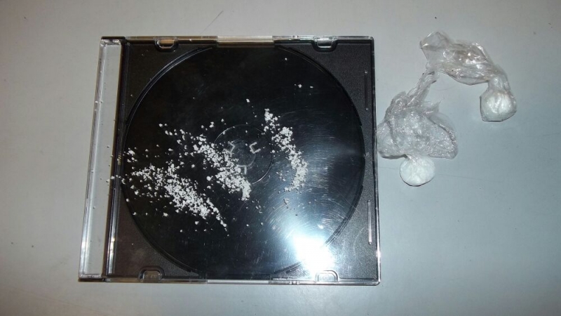 cocaina-su-copertina-cd.jpg