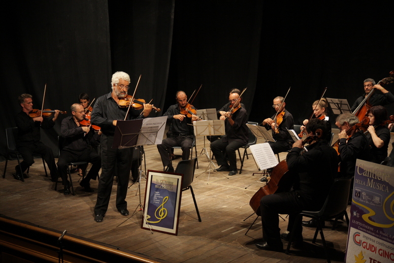 Orchestra-luigi-boccherini-al-teatro-Alfieri---ph-Laura-Casotti.JPG