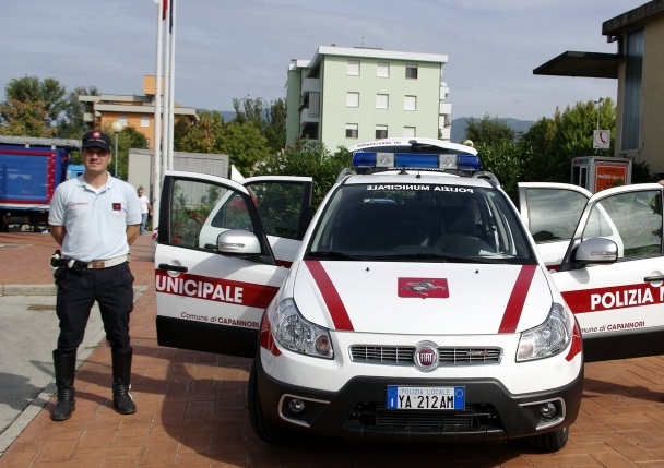 polizia-municipale-capannori.jpg