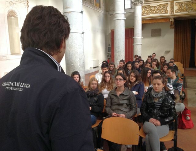 protezione-civile-scuola-24-marzo-(1).JPG