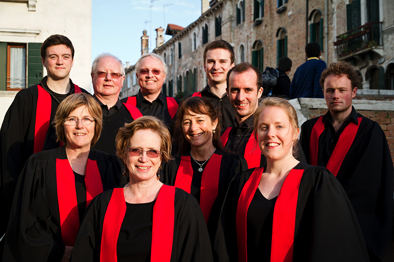 St-Georg-Choir.jpg